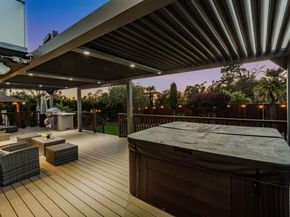 11550 Skyline Boulevard, Oakland CA 94619