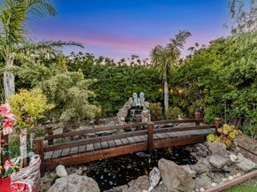 11550 Skyline Boulevard, Oakland CA 94619