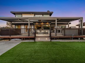 11550 Skyline Boulevard, Oakland CA 94619