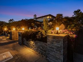 11550 Skyline Boulevard, Oakland CA 94619