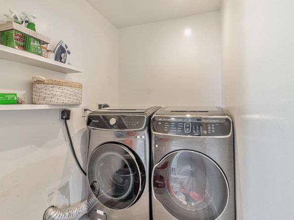 11550 Skyline Boulevard, Oakland CA 94619