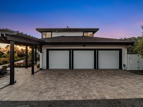 11550 Skyline Boulevard, Oakland CA 94619
