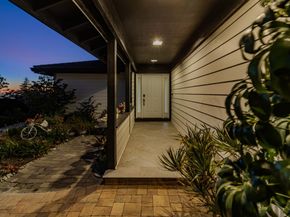 11550 Skyline Boulevard, Oakland CA 94619