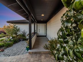 11550 Skyline Boulevard, Oakland CA 94619