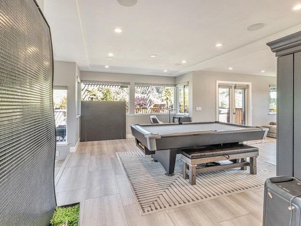 11550 Skyline Boulevard, Oakland CA 94619