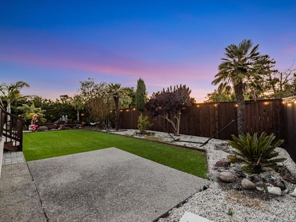 11550 Skyline Boulevard, Oakland CA 94619