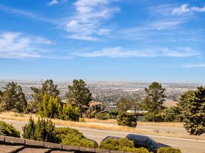 11550 Skyline Boulevard, Oakland CA 94619