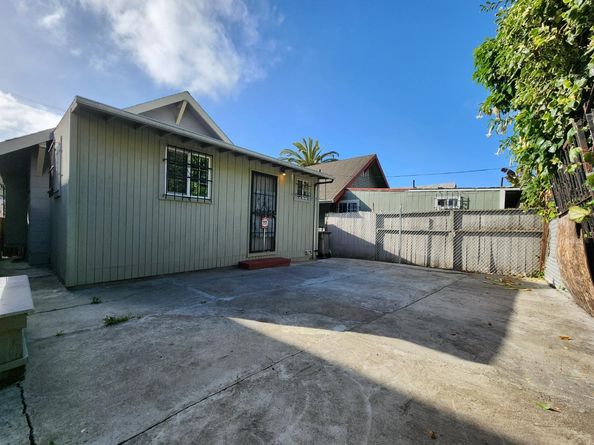 2645 23rd Avenue, Oakland CA 94606