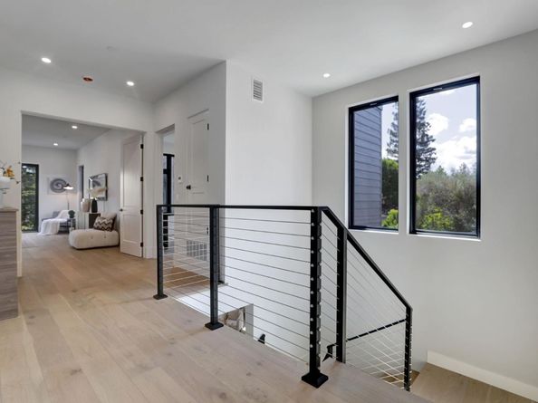 546 9th Avenue, Menlo Park CA 94025