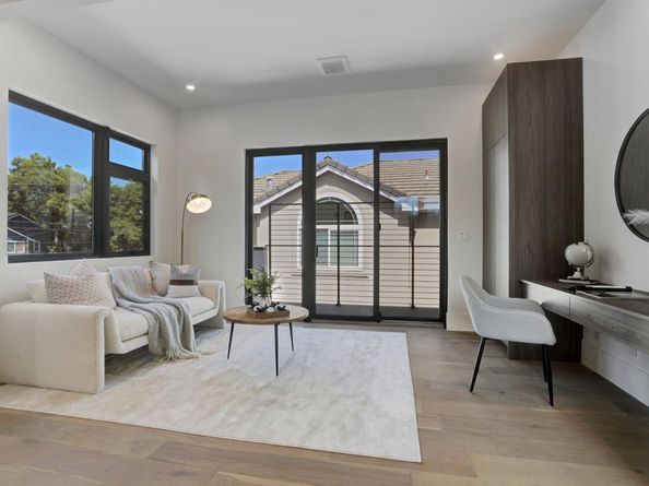 546 9th Avenue, Menlo Park CA 94025