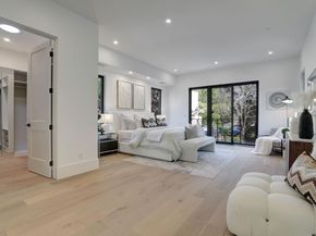 546 9th Avenue, Menlo Park CA 94025