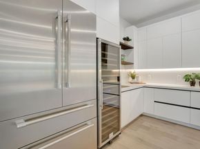 546 9th Avenue, Menlo Park CA 94025