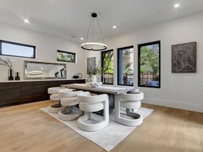 546 9th Avenue, Menlo Park CA 94025