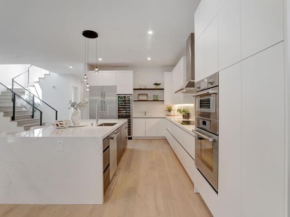 546 9th Avenue, Menlo Park CA 94025