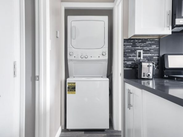 710 Laurel Avenue, San Mateo CA 94401