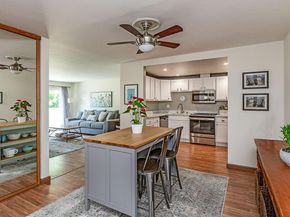 1033 Crestview Drive 308, Mountain View CA 94040