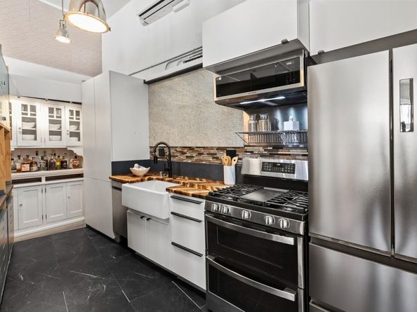 950 Noe Street, San Francisco CA 94114