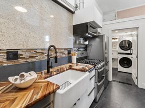 950 Noe Street, San Francisco CA 94114