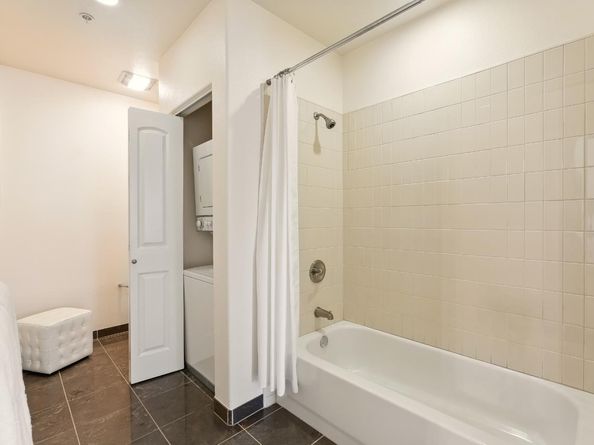88 S Broadway 3307, Millbrae CA 94030