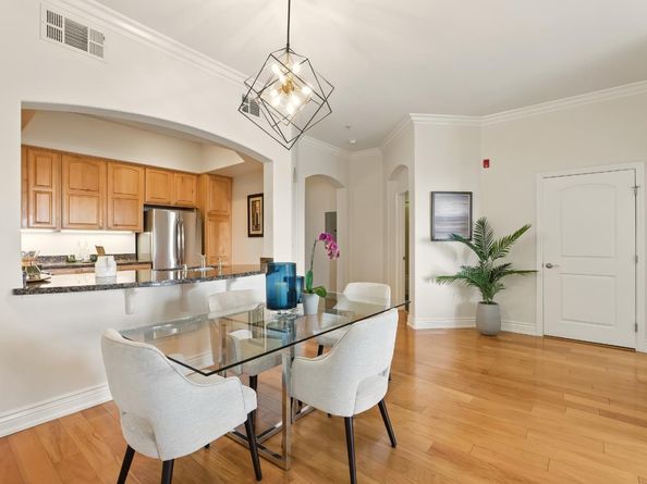 88 S Broadway 3307, Millbrae CA 94030