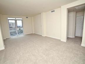 423 7th Street 208, Oakland CA 94607