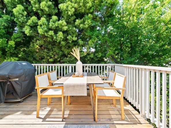 407 Seabright Avenue, Santa Cruz CA 95062