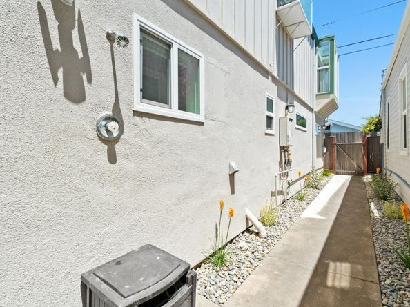 407 Seabright Avenue, Santa Cruz CA 95062