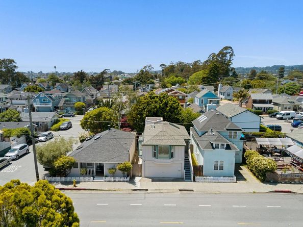 407 Seabright Avenue, Santa Cruz CA 95062