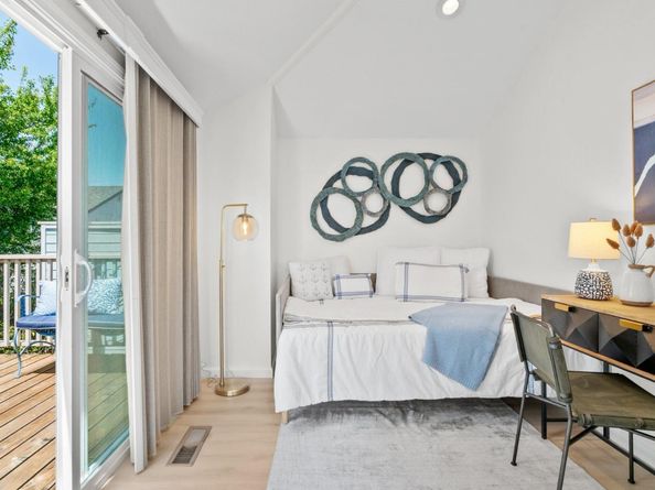 407 Seabright Avenue, Santa Cruz CA 95062