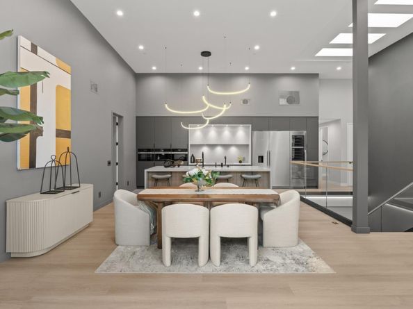 90 Crescent Drive, Palo Alto CA 94301