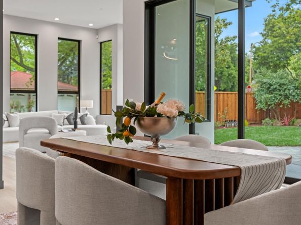 90 Crescent Drive, Palo Alto CA 94301