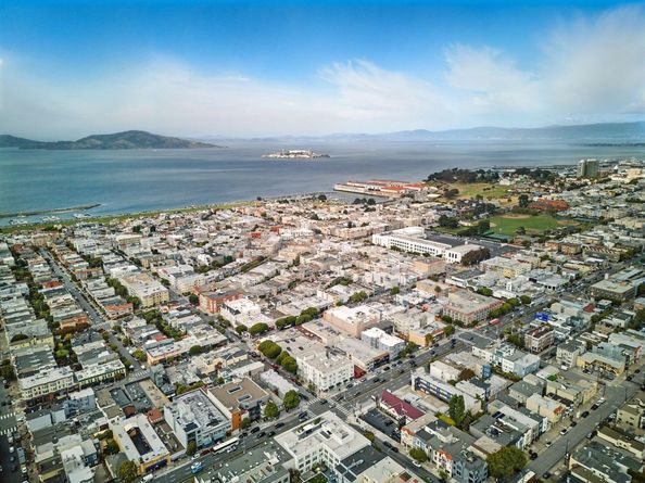 3208 Pierce Street 406, San Francisco CA 94123