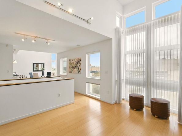 3208 Pierce Street 406, San Francisco CA 94123