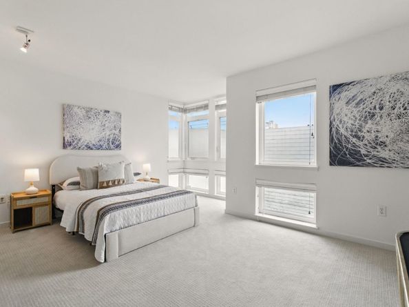 3208 Pierce Street 406, San Francisco CA 94123