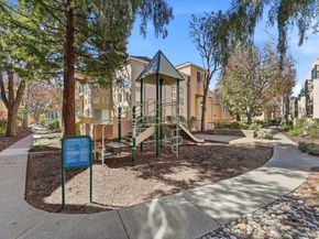 992 Alpine Terrace 6, Sunnyvale CA 94086