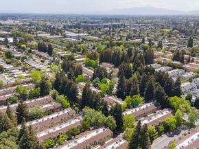 935 La Mesa Terrace G, Sunnyvale CA 94086