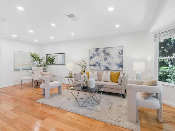 935 La Mesa Terrace G, Sunnyvale CA 94086