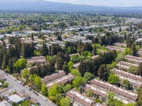 935 La Mesa Terrace G, Sunnyvale CA 94086