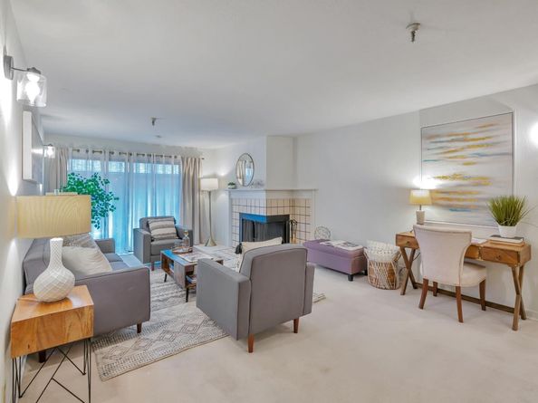 295 Lenox Avenue 203, Oakland CA 94610