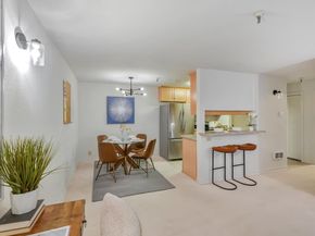 295 Lenox Avenue 203, Oakland CA 94610