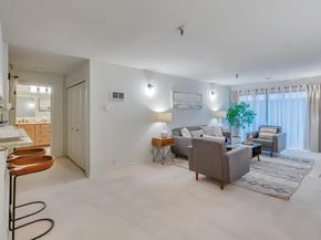 295 Lenox Avenue 203, Oakland CA 94610