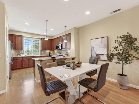 1030 Luz Del Sol Loop, Milpitas CA 95035