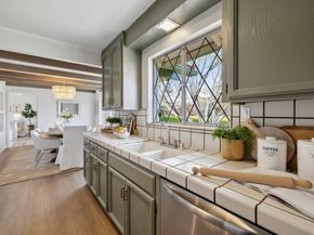 836 Bauer Court, San Carlos CA 94070