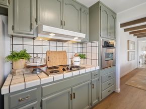 836 Bauer Court, San Carlos CA 94070