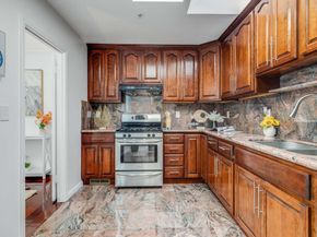 1352 34th Avenue, San Francisco CA 94122