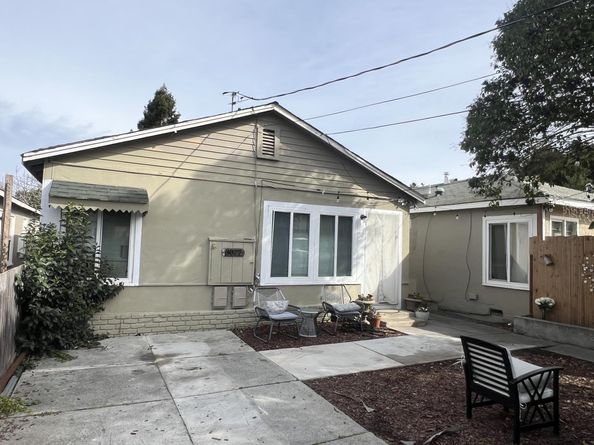 William, Redwood City CA 94063