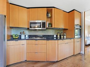 5666 Arboretum Drive, Los Altos CA 94024