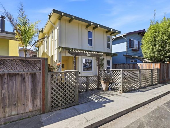 106 Winfield Way, Aptos CA 95003