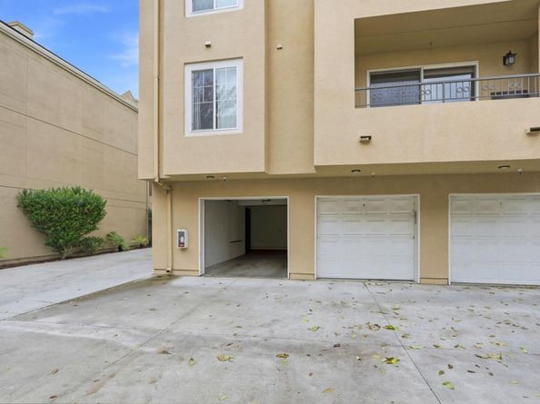 134 Carroll Street 202, Sunnyvale CA 94086