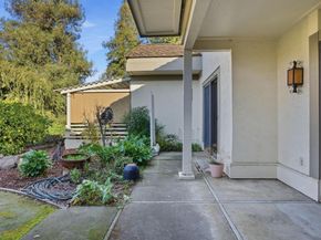 6041 Montgomery Bend, San Jose CA 95135